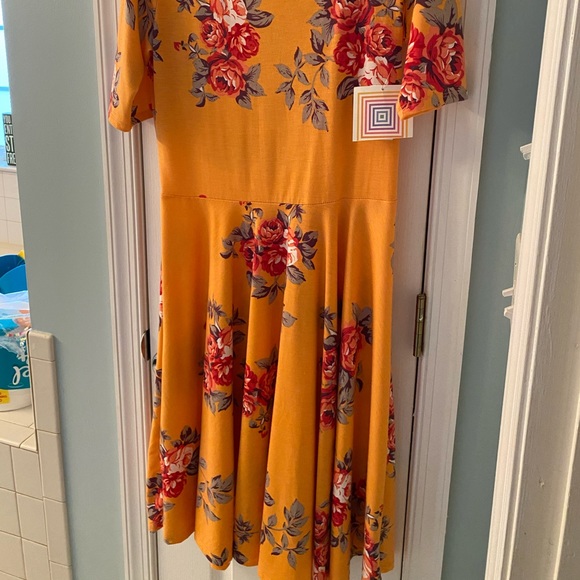 Lula Roe Dress - Picture 4 of 4